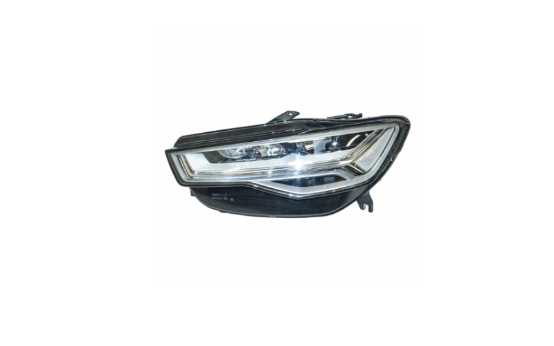 AUDI A6 světlomet přední, FULL LED