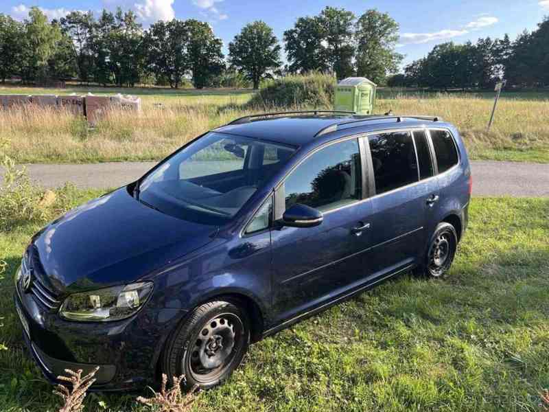 Volkswagen Touran 1,6   TDI 77kw 201 - foto 4