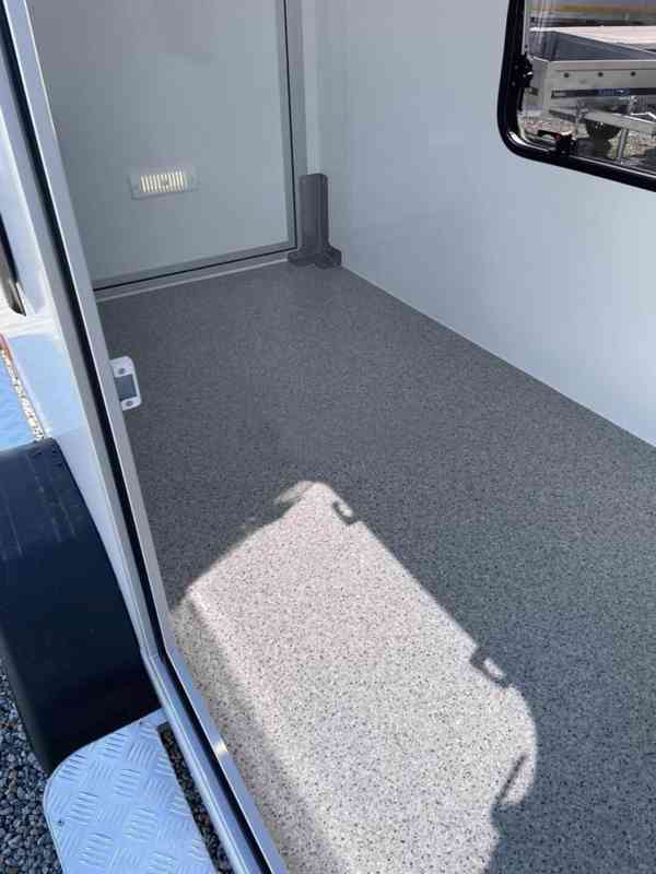 Mini Cargo TF 4 S PLUS + 2x boční okno + dveře - foto 4