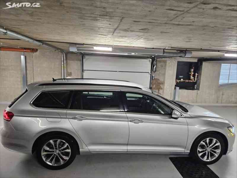 Volkswagen Passat 2,0 B8 Variant 110kw ACC, DigiCock - foto 10