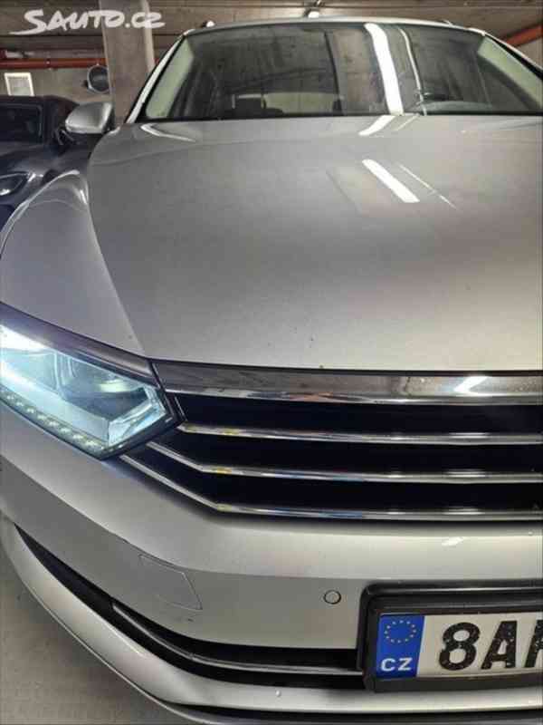 Volkswagen Passat 2,0 B8 Variant 110kw ACC, DigiCock - foto 3