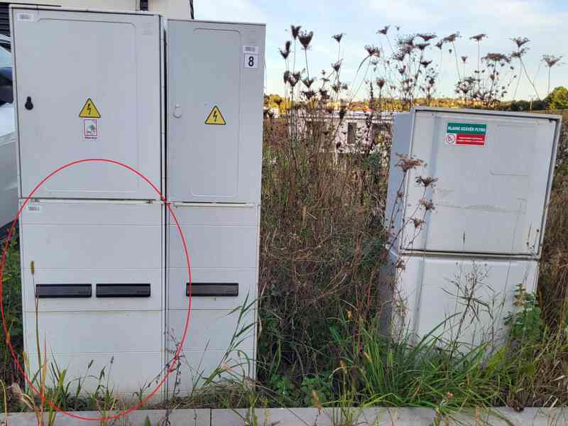 Pilířový podstavec PP2/NL-250 pro elektroměrovou skříň ER212 - foto 7