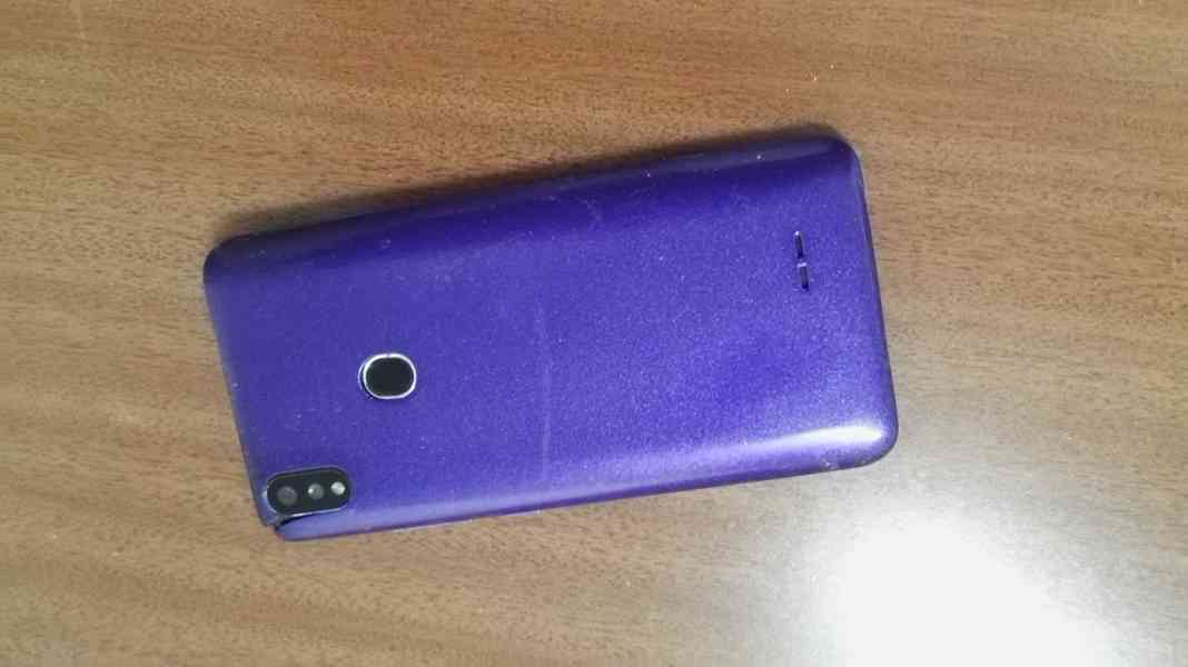 Aligator S5540 telefon na náhradní díly - foto 3