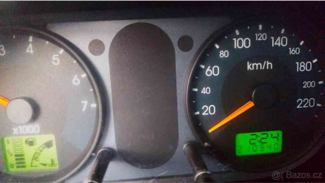 Ford Fiesta 1,3 - foto 5