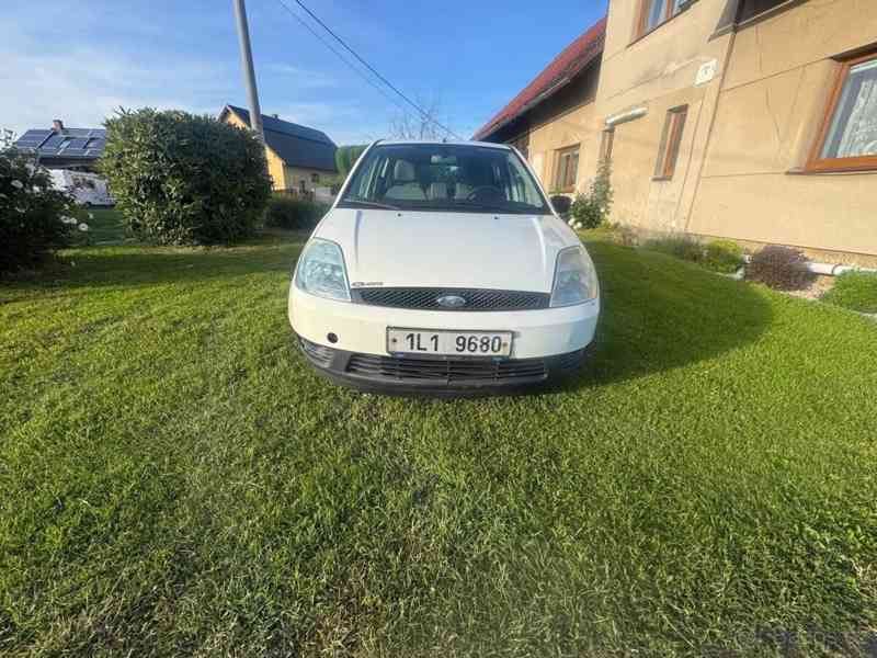 Ford Fiesta 1,3 - foto 1