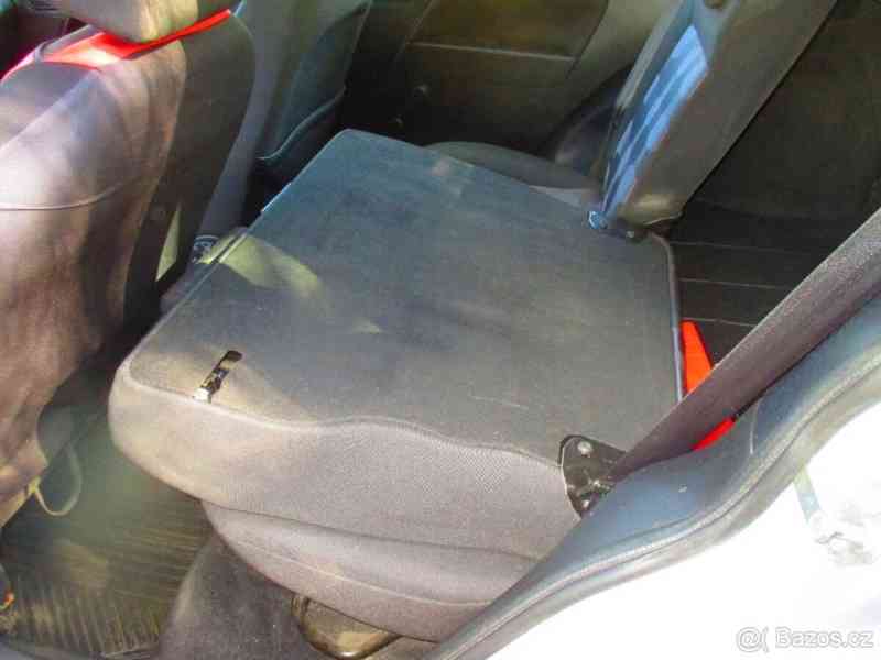 Ford Fusion 1,4 - foto 9