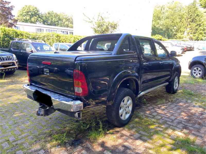 Toyota Hilux 3.0 D4D  Aut. 4x4 126kw - foto 9