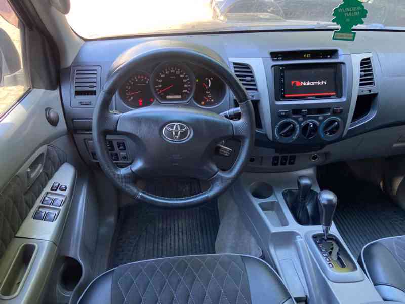 Toyota Hilux 3.0 D4D  Aut. 4x4 126kw - foto 14