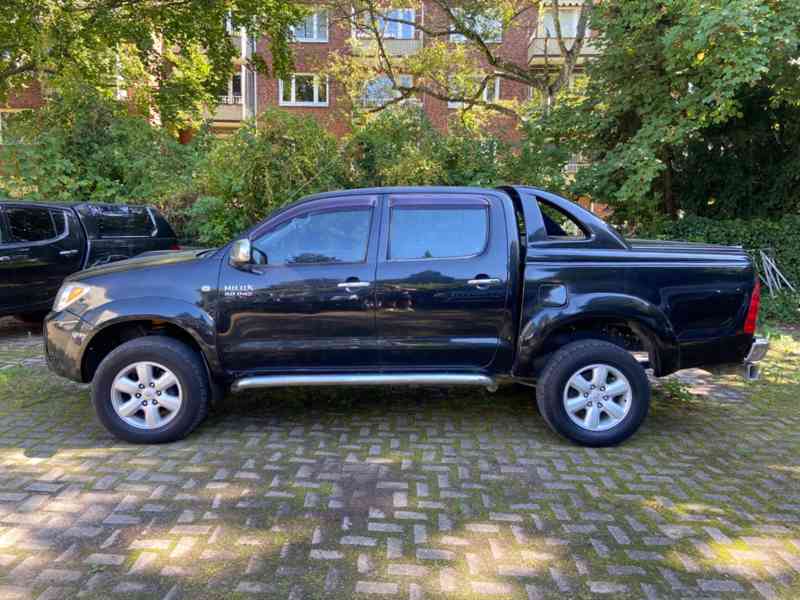 Toyota Hilux 3.0 D4D  Aut. 4x4 126kw - foto 7