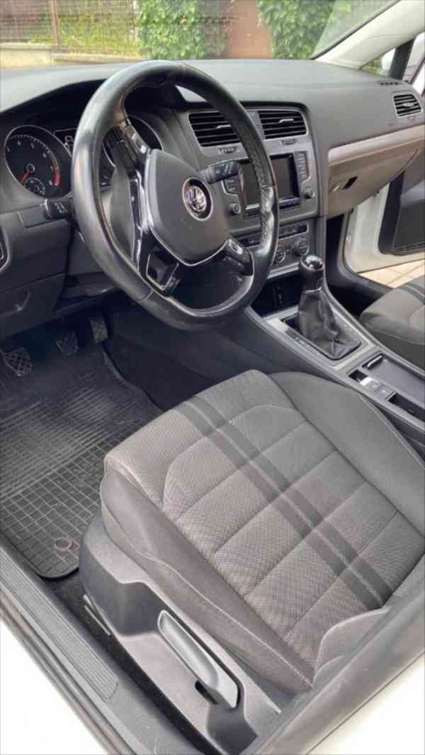 Volkswagen Golf 1,4   TSI, 90 kW, r.v. 11/2013 - foto 7