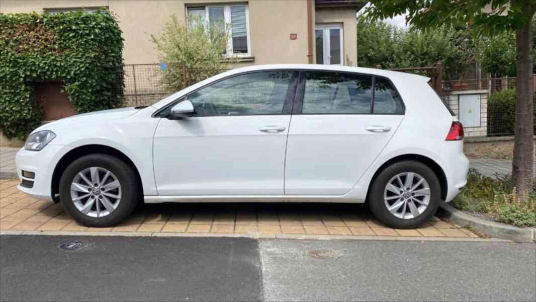 Volkswagen Golf 1,4   TSI, 90 kW, r.v. 11/2013 - foto 4