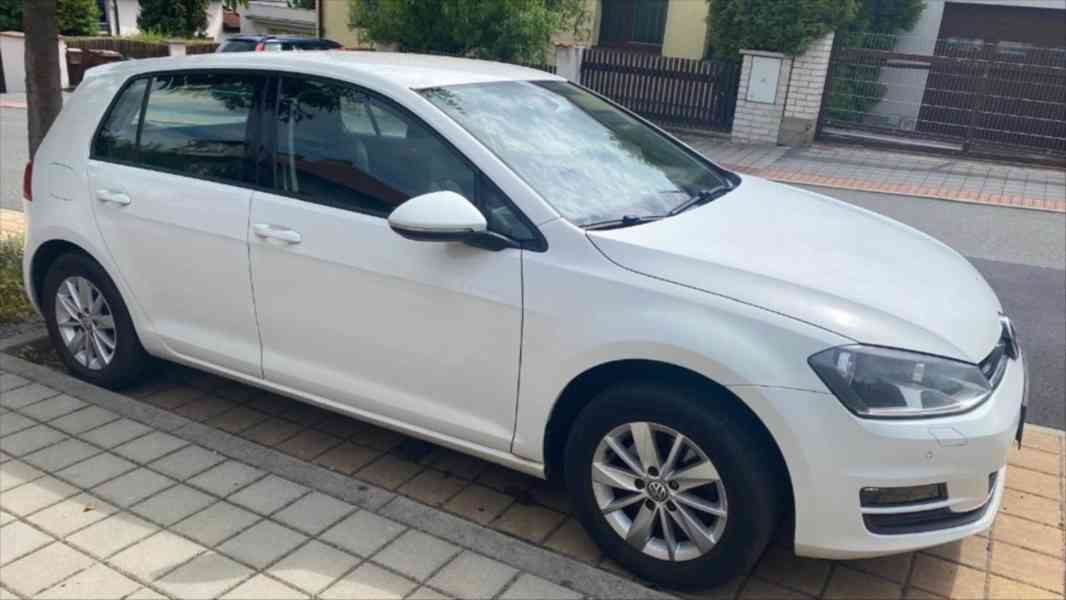 Volkswagen Golf 1,4   TSI, 90 kW, r.v. 11/2013 - foto 9