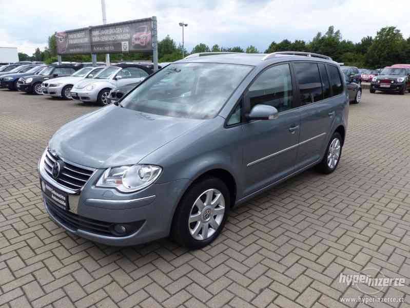 Volkswagen VW Touran 1.9 TDI Highline - foto 9