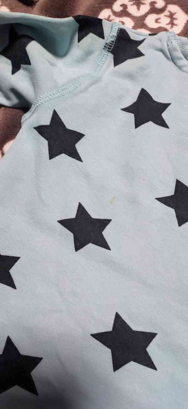 Dětské tričko s hvězdičkami, vel. 86/92 - foto 4