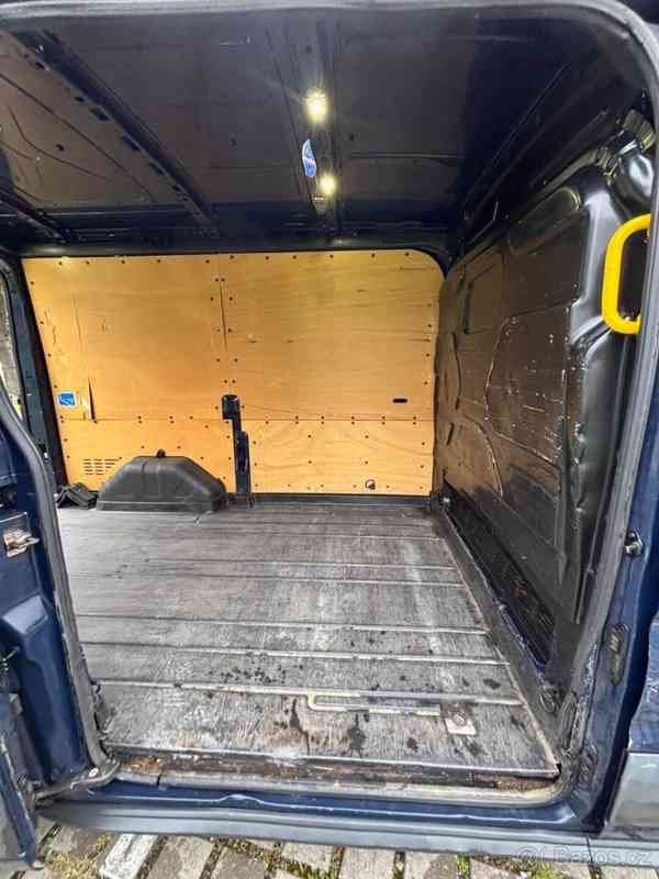 Ford Transit - foto 4