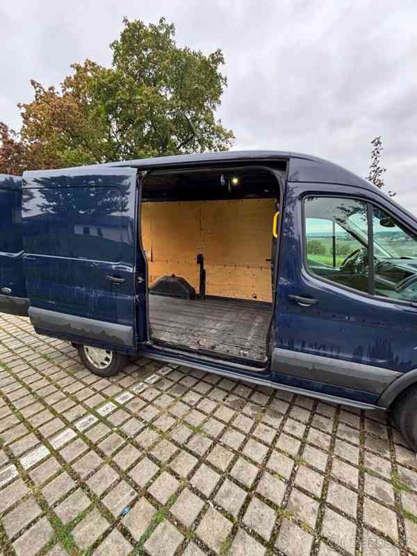 Ford Transit - foto 9