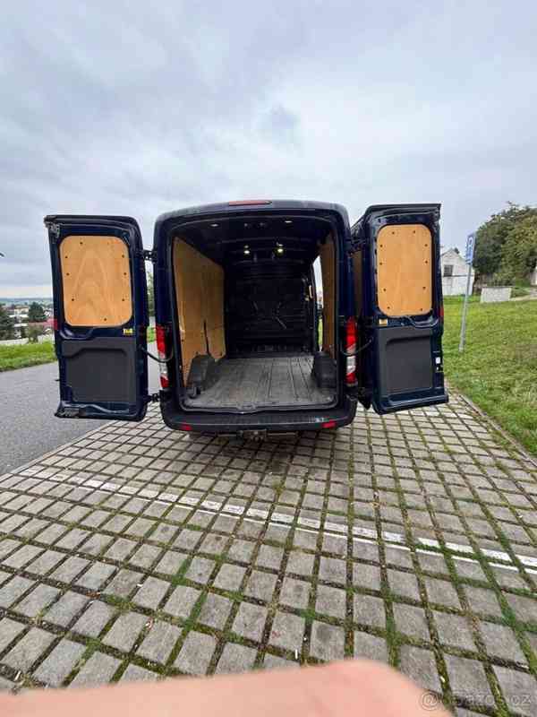 Ford Transit - foto 6