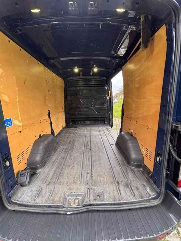 Ford Transit - foto 14