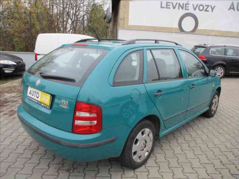 Škoda Fabia 1,2 HTP 12V - foto 4