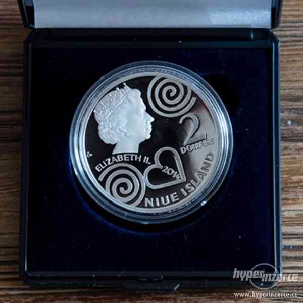 Stříbrná půluncová mince Martina Sáblíková - foto 2