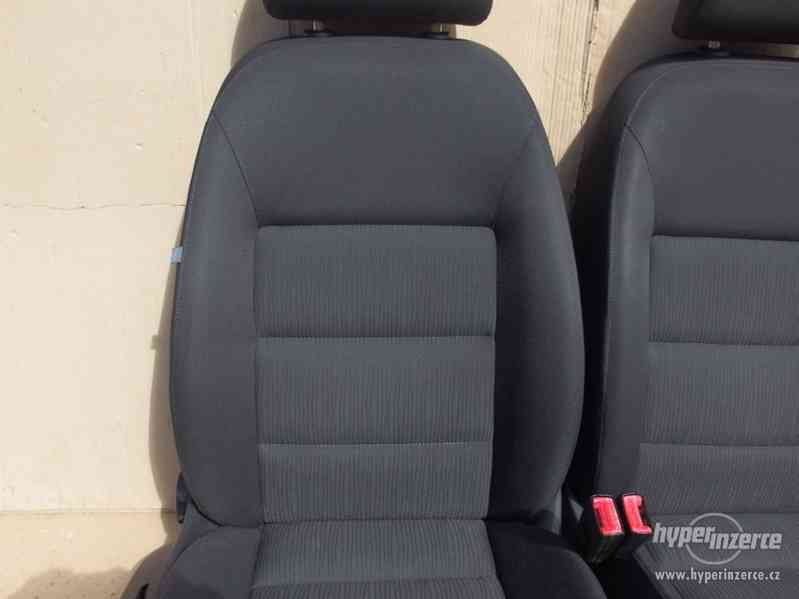 Sada sedaček Škoda Octavia II s airbagy a výhřevem - foto 4