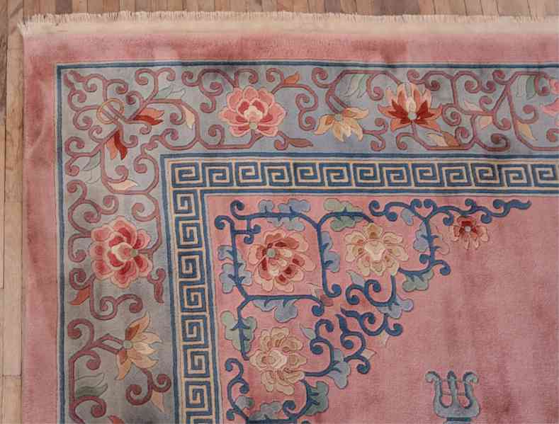 Čínský růžový koberec vlněný 352 X 244 cm - foto 4