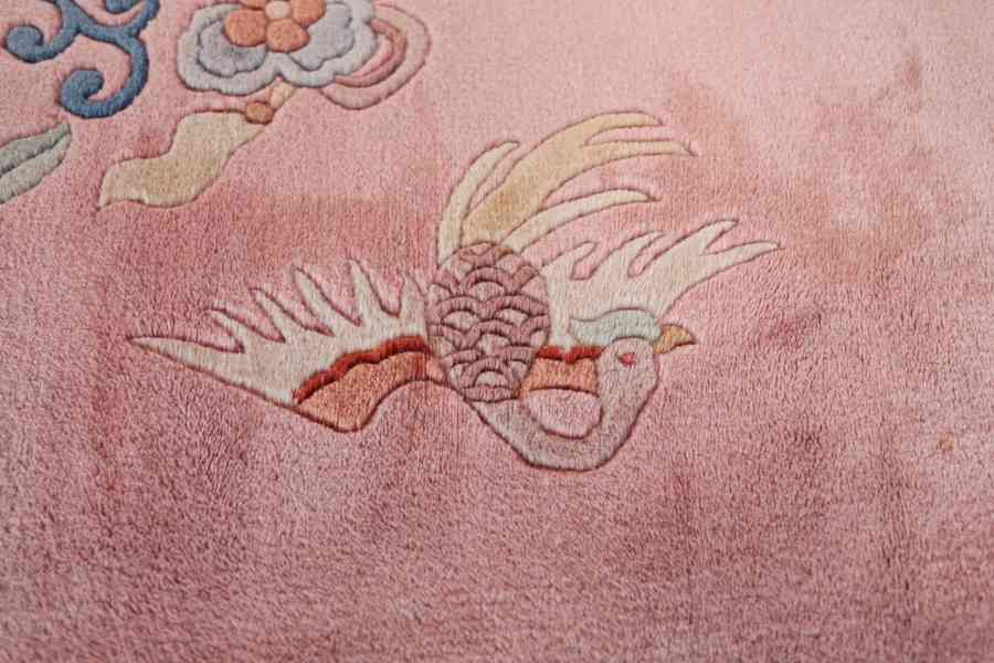 Čínský růžový koberec vlněný 352 X 244 cm - foto 10