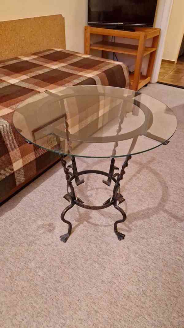 Odkládací kovaný stolek - foto 3