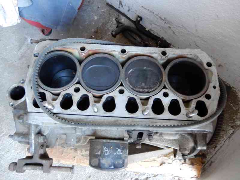 Motor Škoda Rapid 135L - foto 3