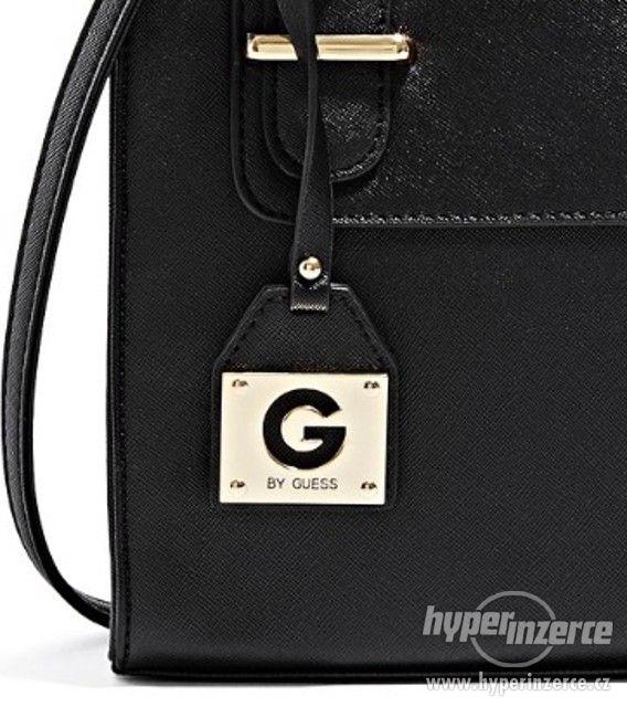 Luxusní kabelka G BY GUESS Caitlin černá A46 - foto 2