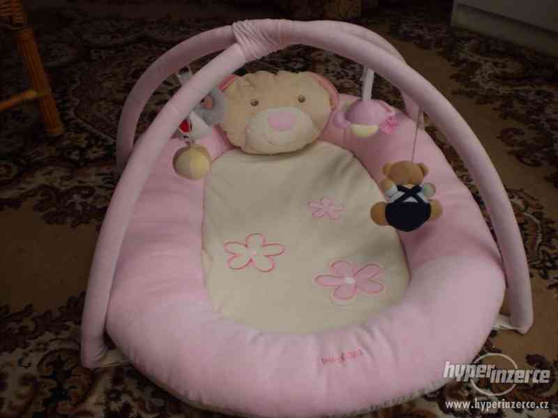 Hrací deka s hrazdičkou pro miminko BABY FEHN - foto 1