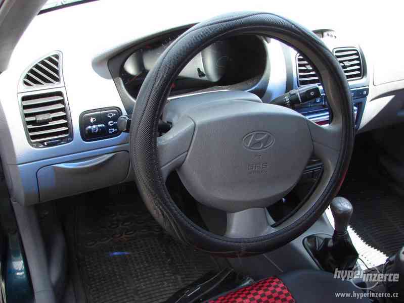 Hyundai Accent 1.5 GRDI r.v.2003 - foto 5