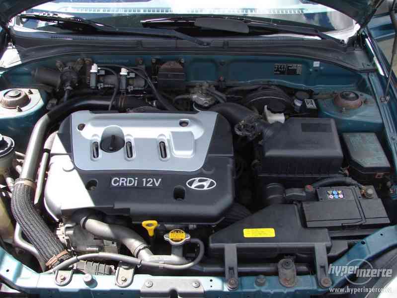 Hyundai Accent 1.5 GRDI r.v.2003 - foto 12