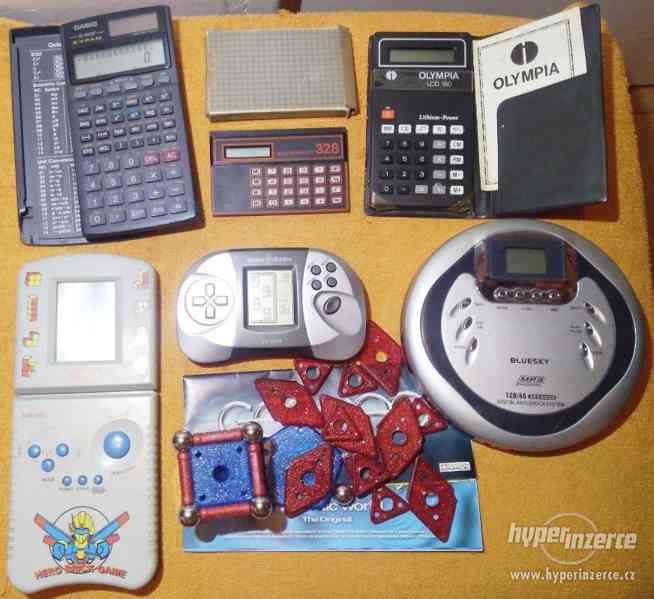 3x Kalkulačka +2x Tetris +Geomag +CD přehrávač - foto 1