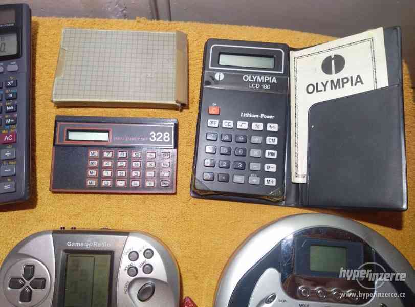 3x Kalkulačka +2x Tetris +Geomag +CD přehrávač - foto 19