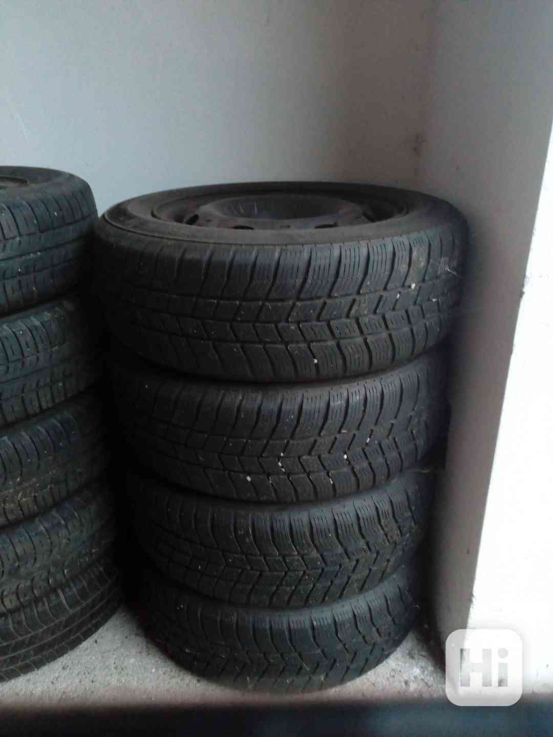 Prodám zimní pneumatiky - foto 1