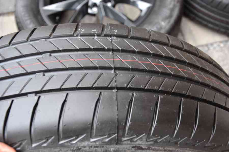 Š.Kamiq,Scala, VW Taigo– NOVÉ Alu+ letní 205/60R16 Bridgesto - foto 11
