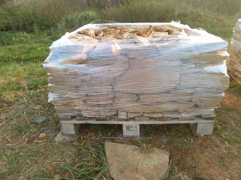 Lícový stavební kámen - foto 18