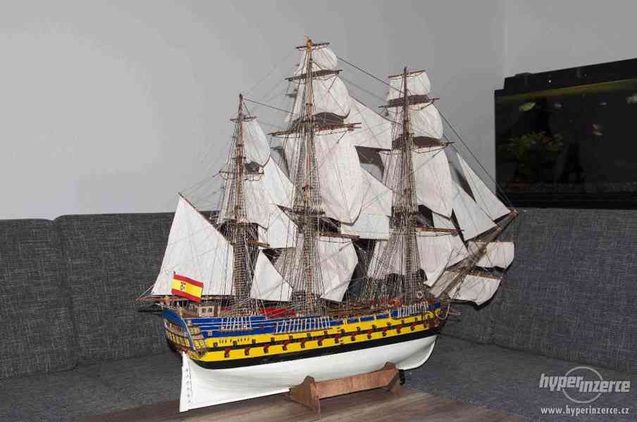 Dřevěný model historické plachetnice San Ildefonso - foto 6