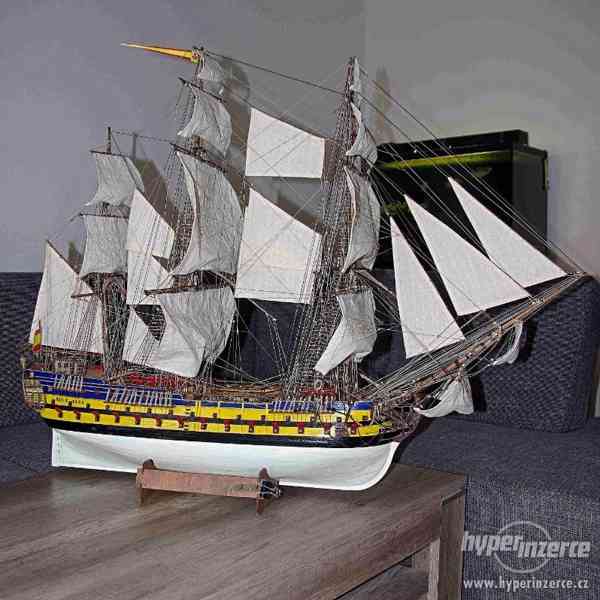 Dřevěný model historické plachetnice San Ildefonso - foto 8