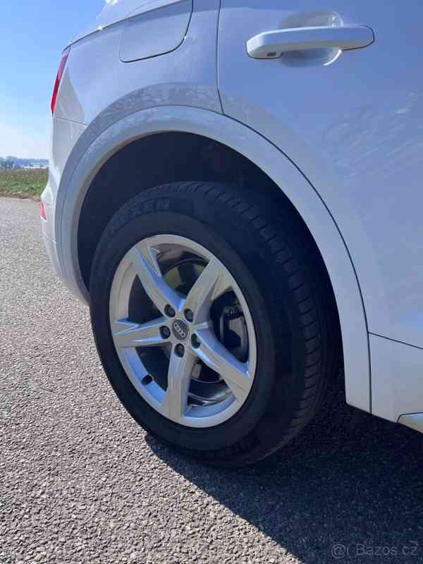 Audi Q5 2,0   Sport 140kW Quattro, automat - foto 11