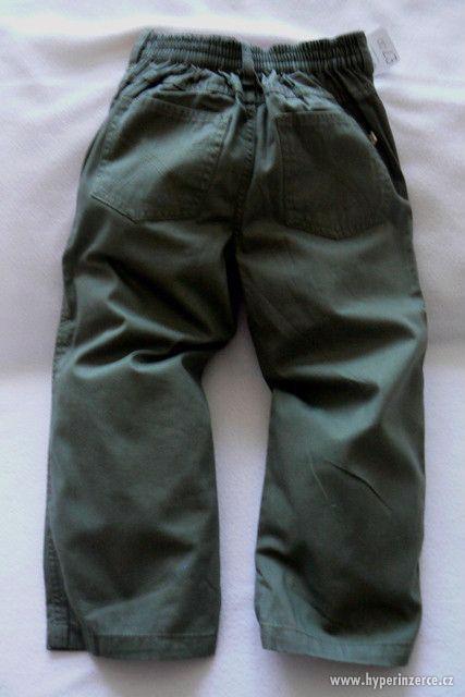 kalhoty zelené nové s visačkou vel.98 - foto 2