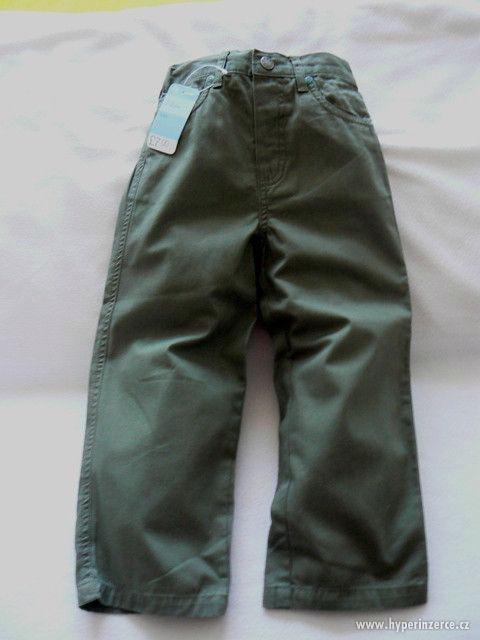 kalhoty zelené nové s visačkou vel.98 - foto 4
