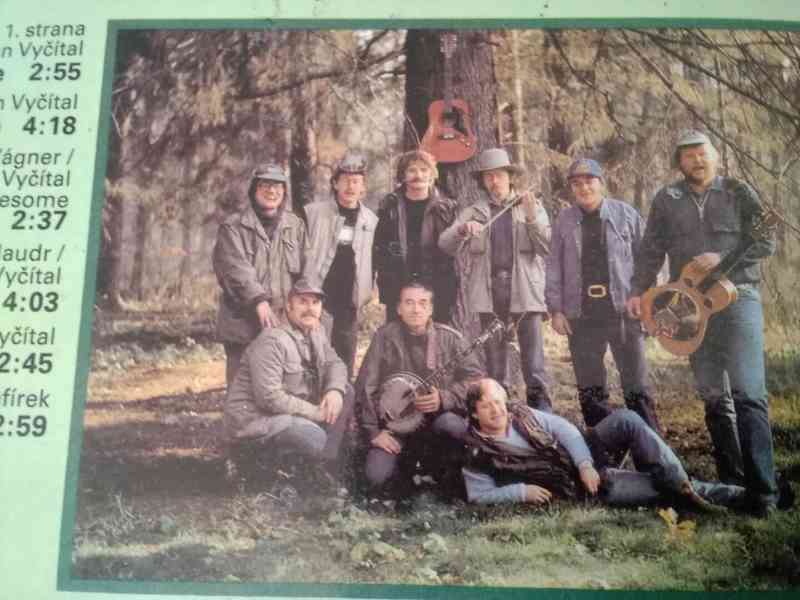LP deska  Zelenáči - Zálesácká bowle - trampské písně - foto 5