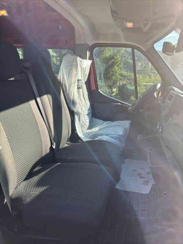 Renault Master L3H2,7míst ,110kw, r.v. 6/2024 - foto 5