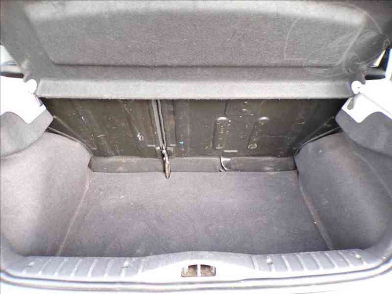 Citroën C3 1,4 i - foto 9