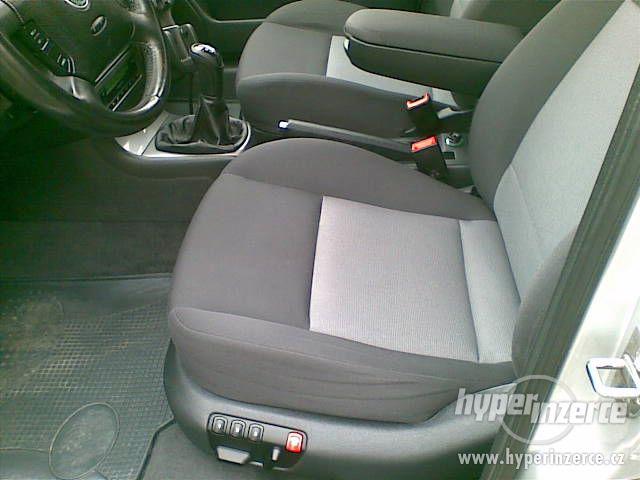 Škoda octavia 1.9 TDI 81kw STYLE, NOVE ROZVODY, SERVISKA !! - foto 7