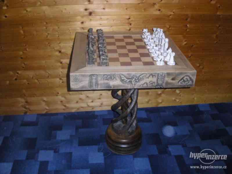 Luxusní a ručně vyráběná šachovnice - foto 2