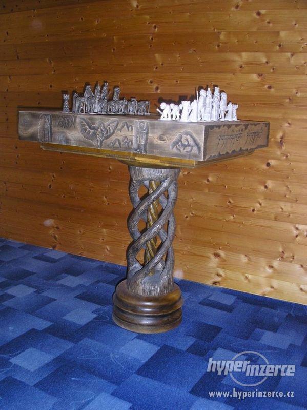 Luxusní a ručně vyráběná šachovnice - foto 15