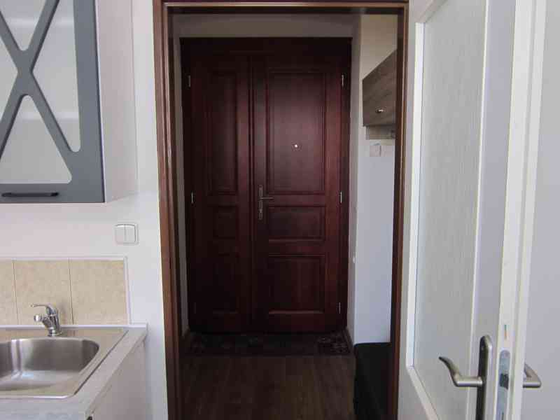 Garsoniéra - foto 6